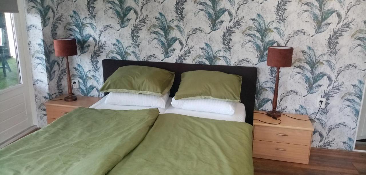 B&B Aan Het Water Earnewâld Zewnętrze zdjęcie