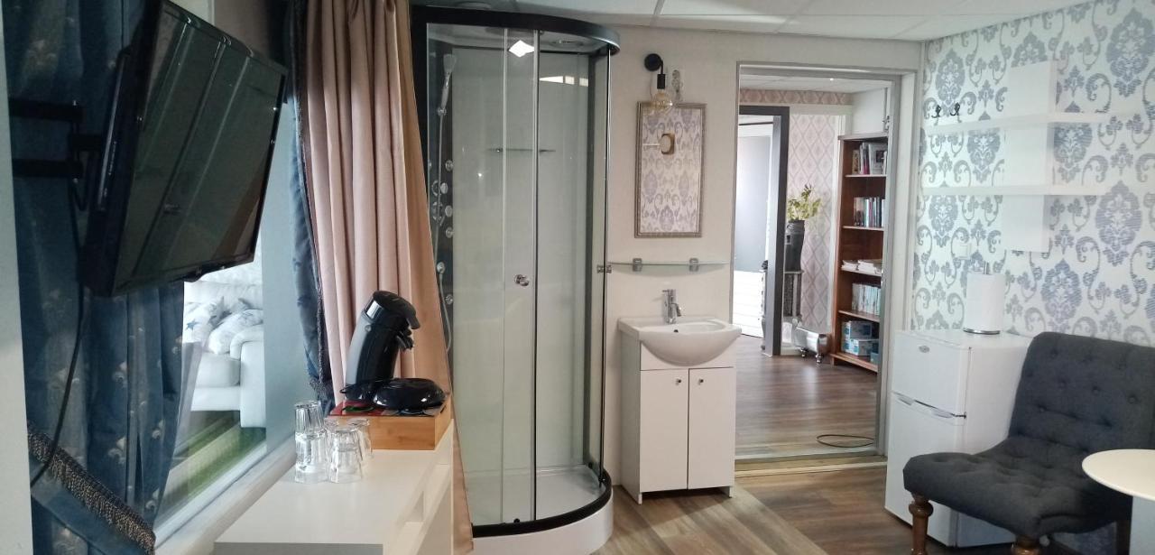 B&B Aan Het Water Earnewâld Zewnętrze zdjęcie